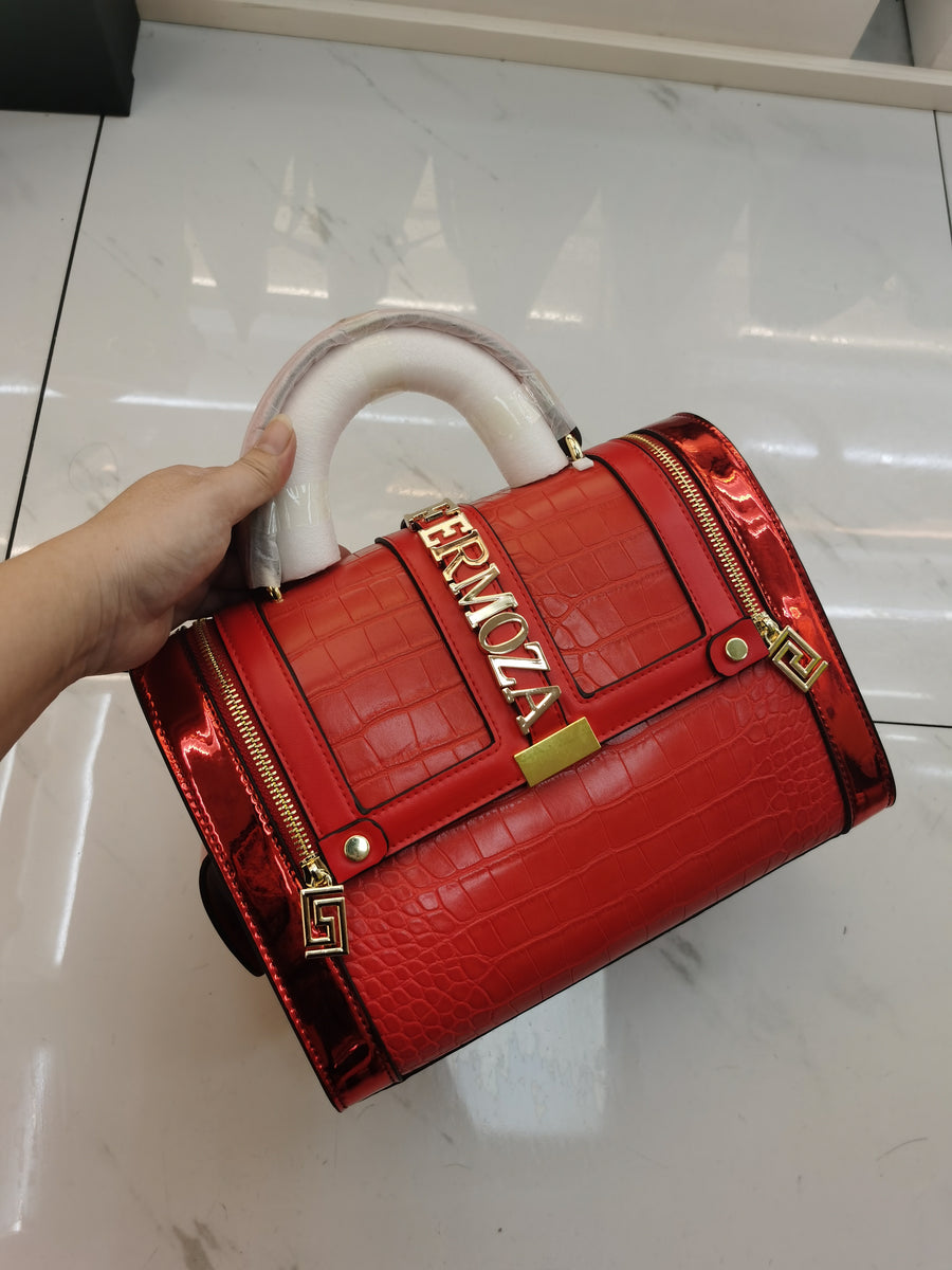 Fermoza Celia Handbag: Elegance & Style