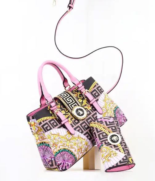CIndy Handbag with 3 compartments