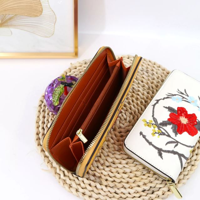 Tala Flower Embroidery Bag