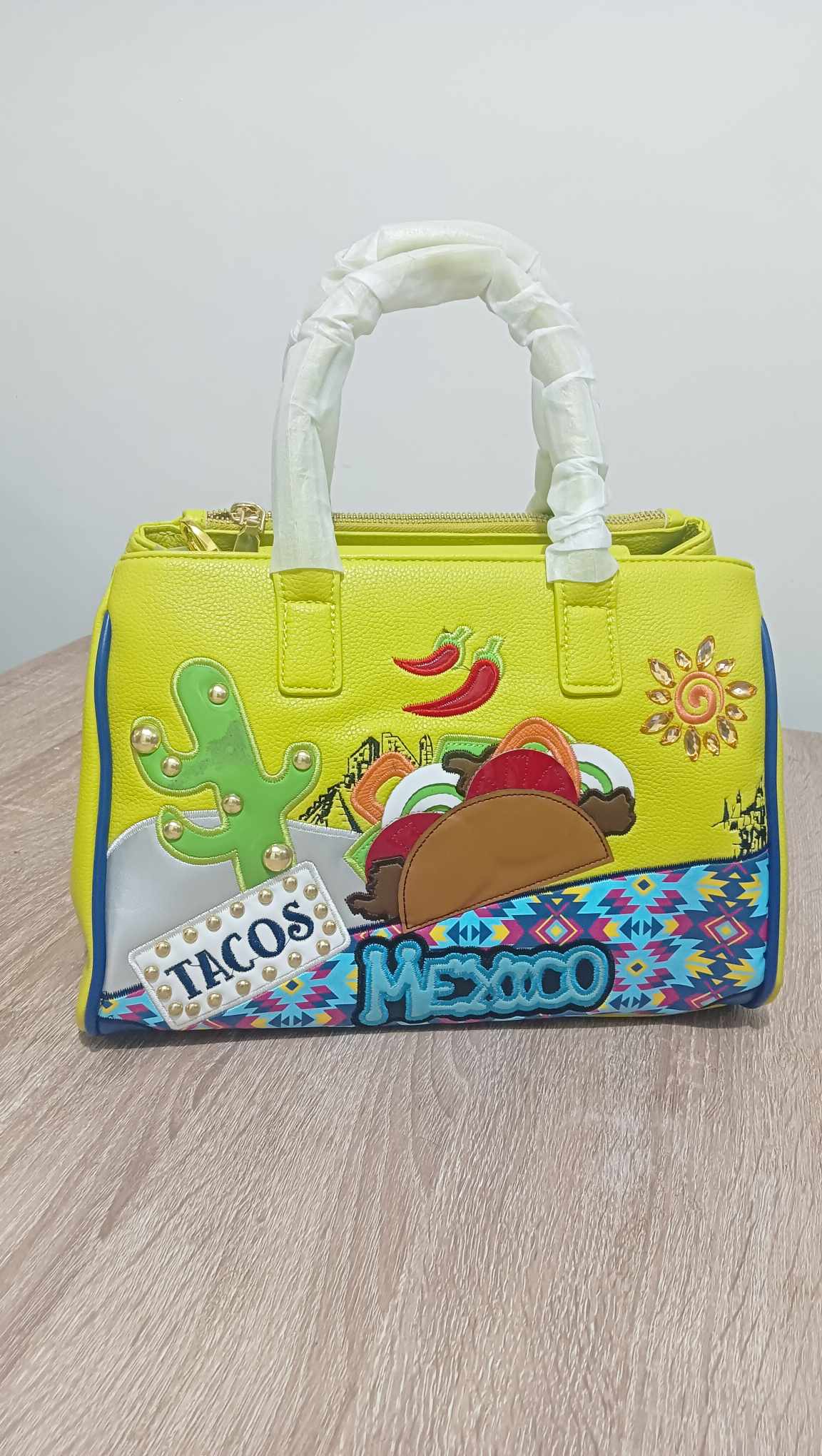 Taco's bag