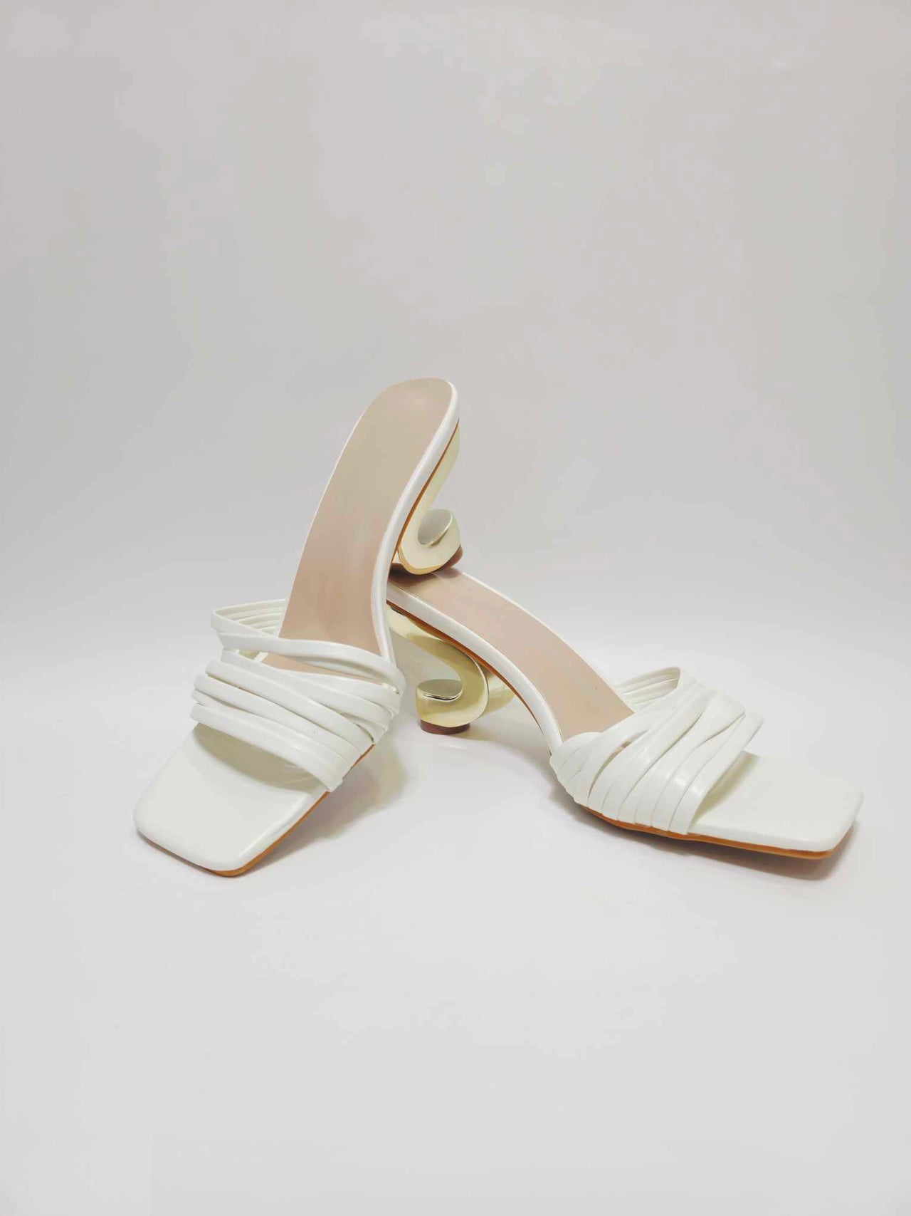 CHLOE SANDALS