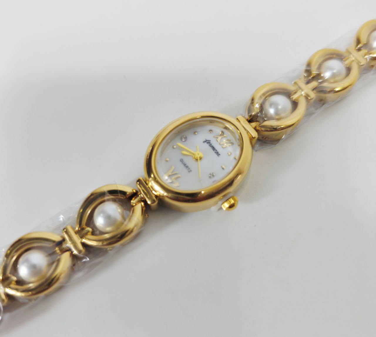 Love Anaya Watch