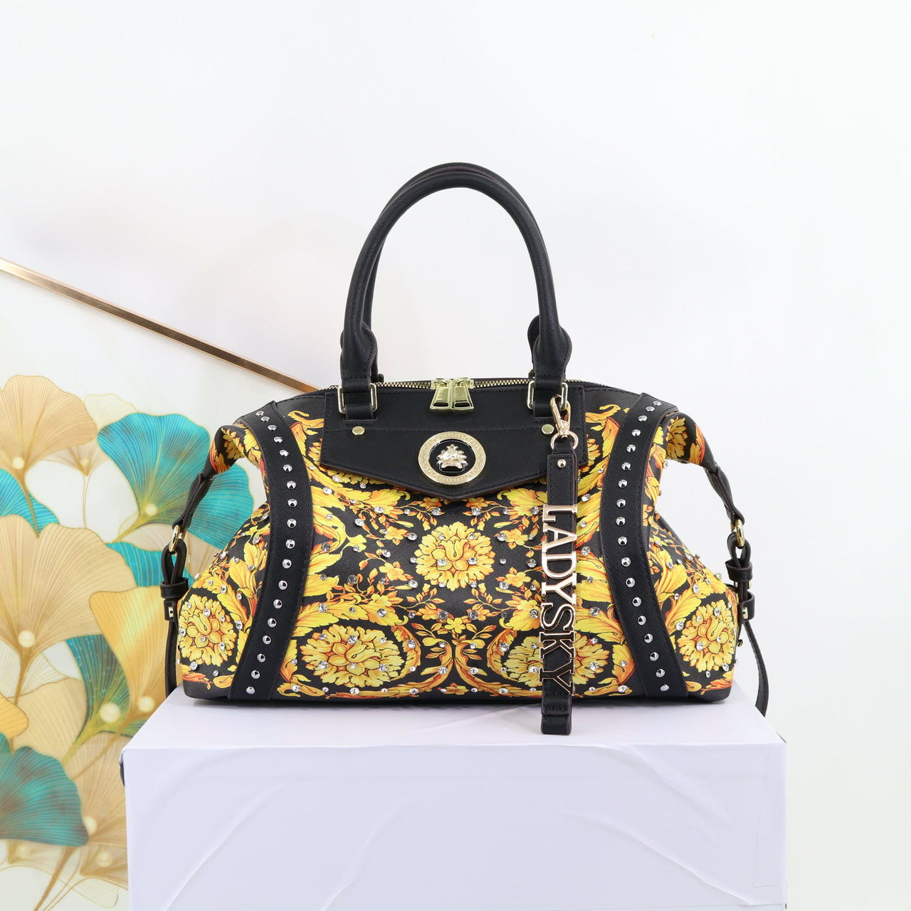 Thessa personalized bag