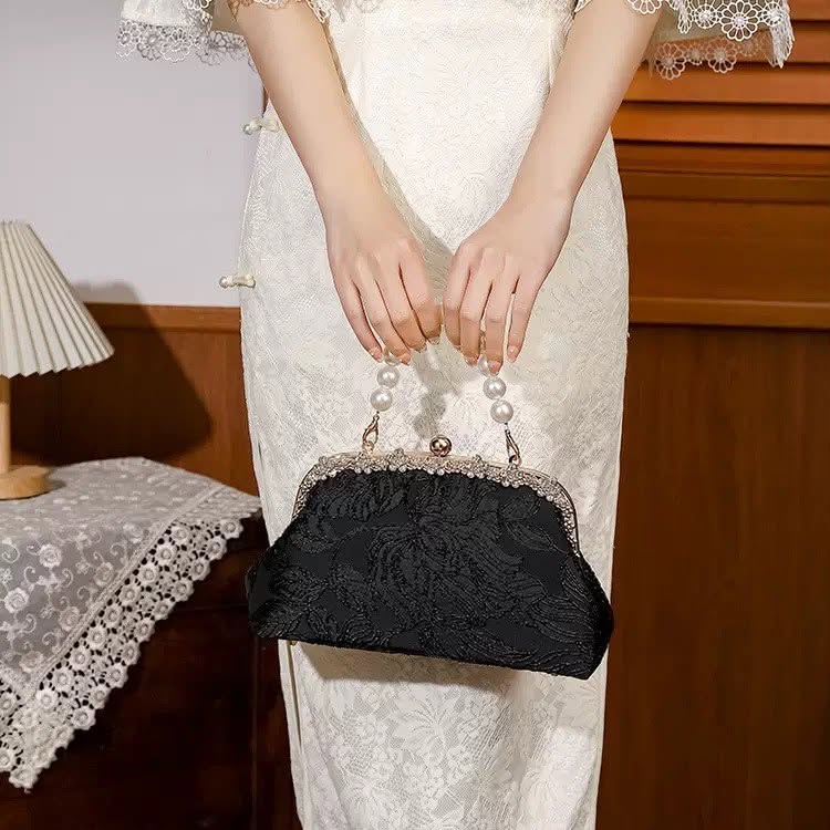 Yulan Kisslock Bag