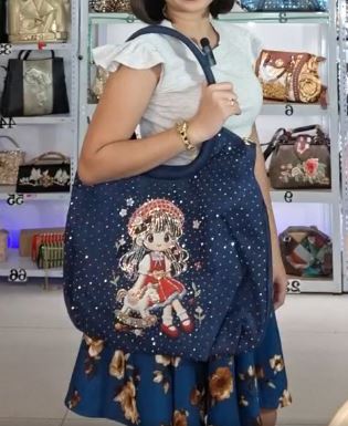 LOTTIE TOTE BAG
