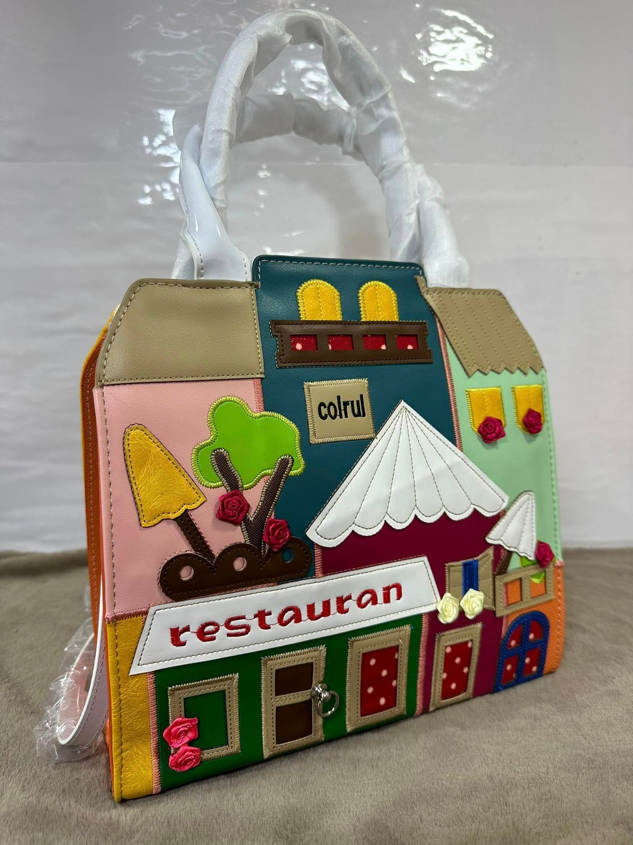Fermoza Restauran Handbag: Inspired by Culinary Delights