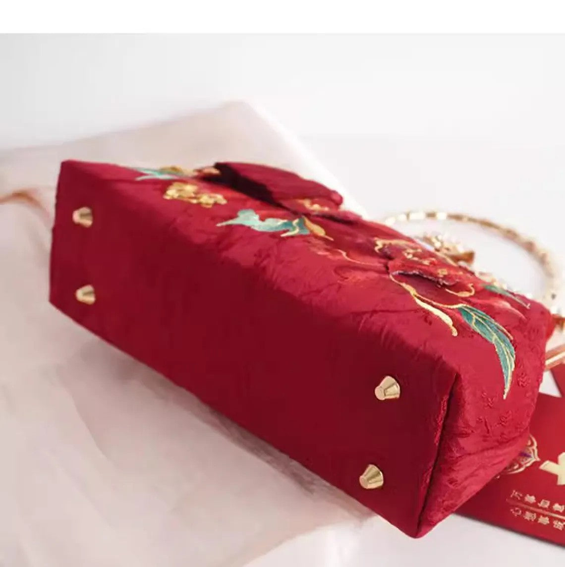 FERNA CLUTCH RED