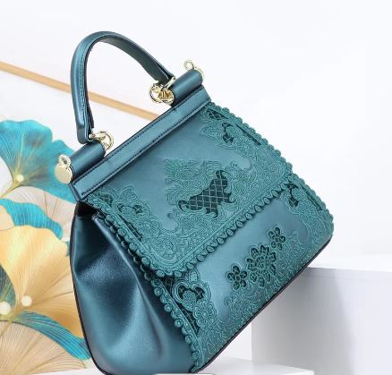 Leah Embroidery handbag